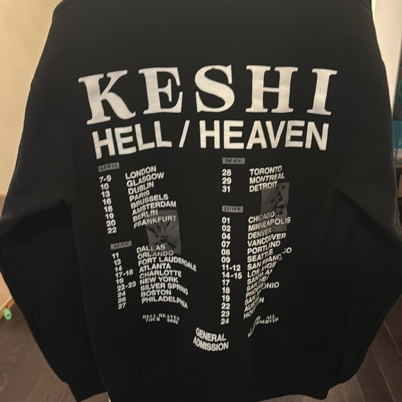Keshi Hell/Heaven World Tour 2022 Hoodie Merch - Picture 4 of 4